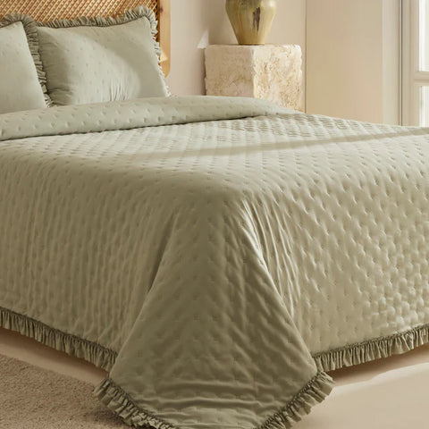 Fiona Bedspread Set Sage Green 230x240 cm + 2 (50x70 cm)