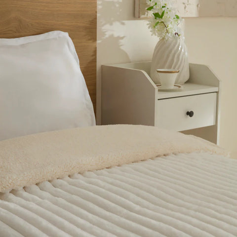 Karaca Stripe Sherpa White Blanket 150x200  
