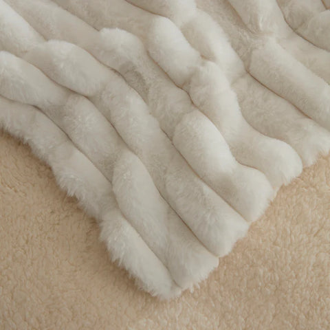 Karaca Stripe Sherpa White Blanket 150x200  