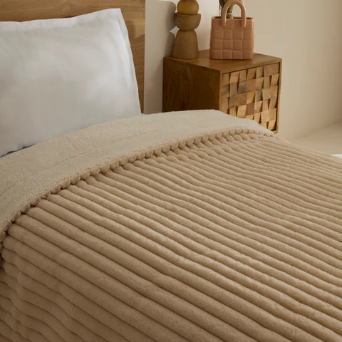 Karaca Rabbit Sherpa TV Deken Beige