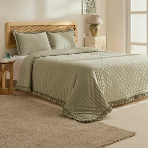 Fiona Sprei Set Saliegroen 230x240 cm + 2 (50x70 cm)