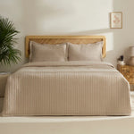 Manon Spreiset, Tweepersoons, Beige