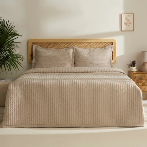 Manon Spreiset, Tweepersoons, Beige