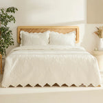 Camille Sprei Set Ecru 230x240 cm + 2 (50x70 cm)