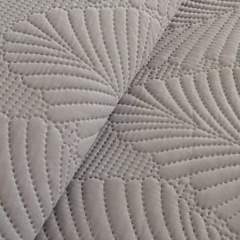 Leaf Bedspread Set Gray 230x240 cm + 2 (50x70 cm)