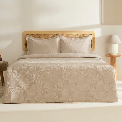 Leaf Beddensprei Set Beige 230x240 cm + 2 (50x70 cm)