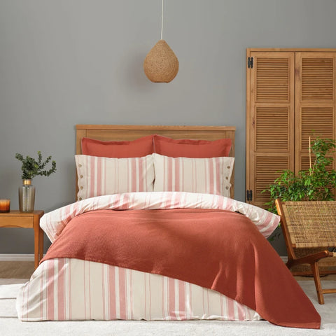 Karaca Home Palermo Terracotta Double Yarn-Dyed Duvet Cover and Bedspread Set
 