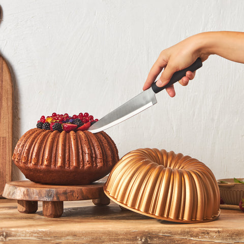 Karaca Cake Pro Cast Aluminum Rosegold Cake Pan, Segmented Design
 