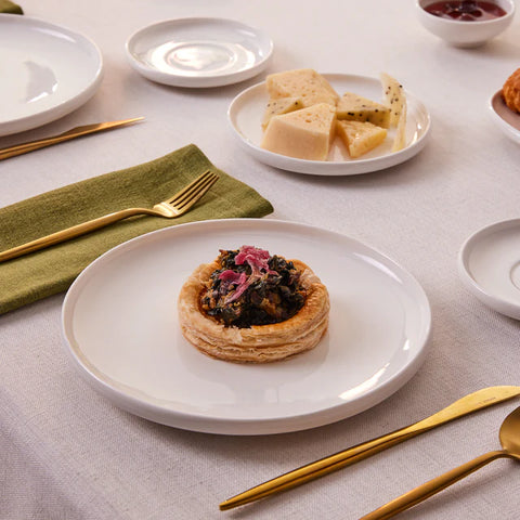 Karaca Cordelia for 6 Person Breakfast and Serveware Set, 20 Piece