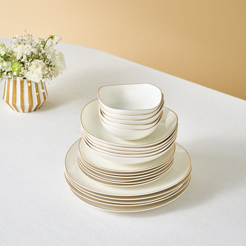 Karaca Stream Bone Middle 53-delige Eetserviesset voor 12 Personen Goud