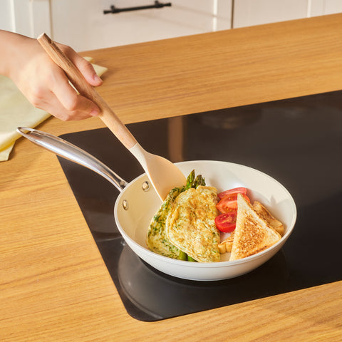 Karaca Swiss Crystal Almond Cream, Keramische Pannen, 22cm