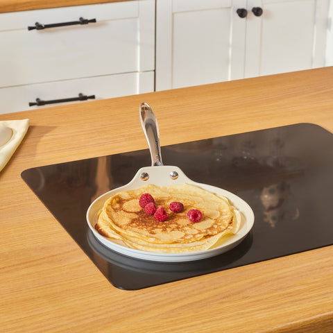 Karaca Swiss Crystal Almond Cream, Pannenkoekenpan, 25cm