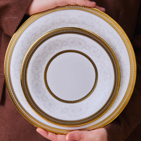 Karaca Royal Bone China Charlotte 55-delige Dinnerset voor 12 Personen, Goud