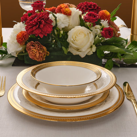 Karaca Royal Bone China Charlotte 55-delige Dinnerset voor 12 Personen, Goud