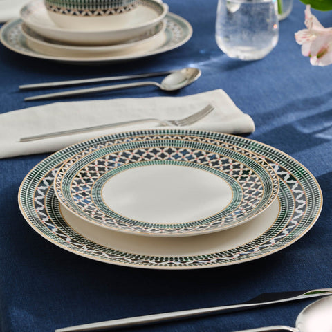 Karaca Cordoba 24-Piece Dinnerware Set for 6 Persons, New Bone, White
 
