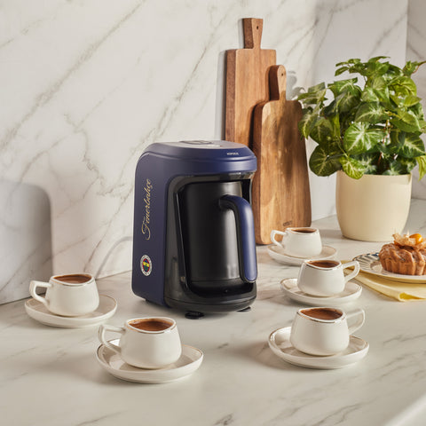 Karaca x Fenerbahçe Gelicentieerde Hatır Hüps Turkse Koffiemachine met Melkfunctie en Clublied