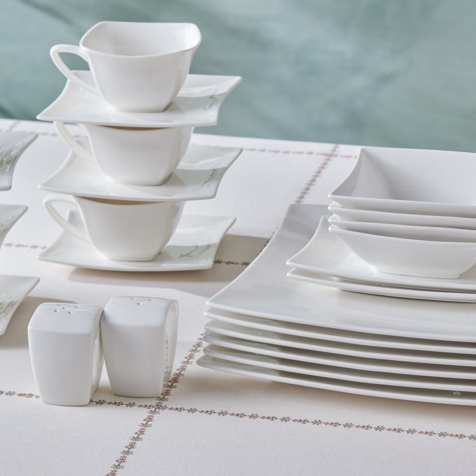 Karaca Stream Pure Perfect Wit 32-delige 6-persoons Ontbijtset