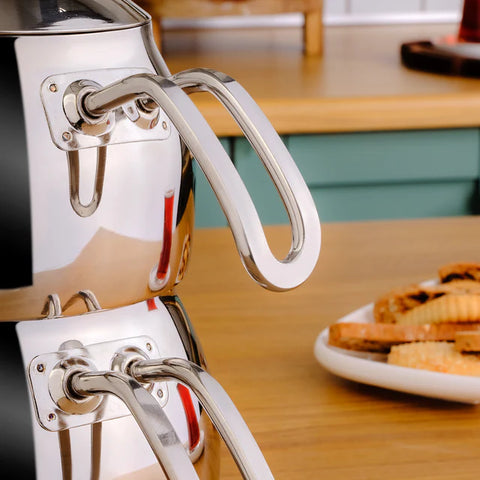 Karaca Belinay Medium-Size Metal Teapot Set