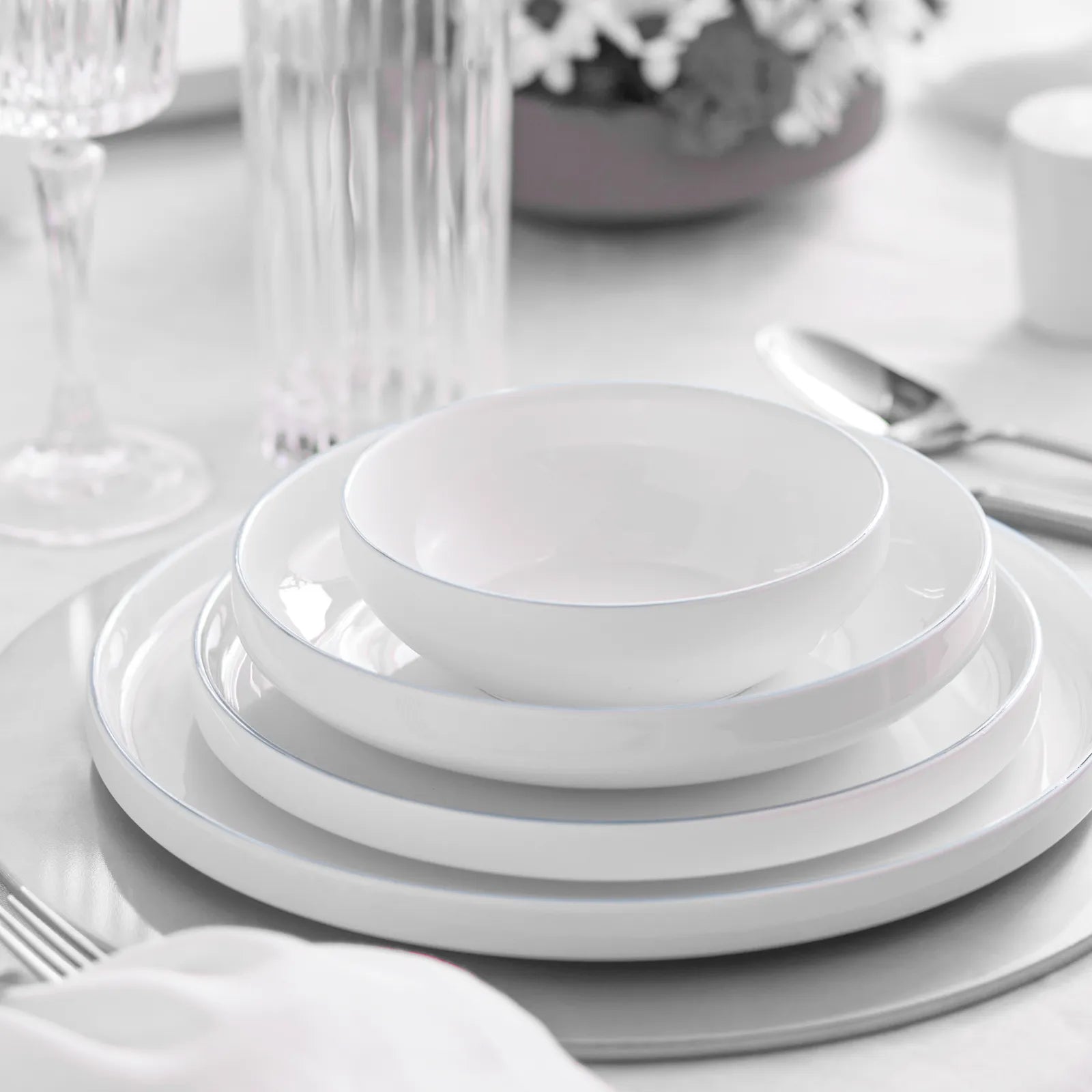 Karaca Tobias Platinum 12 personen serviesset, 56-delig, New Generation Bone