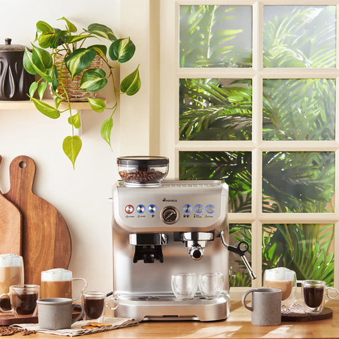 Karaca Coffee Art Barista Koffiezetapparaat met Molen, Melkopschuimer, 15 Bar Druk Espresso, Latte, Cappuccino, Americano Machine 2L