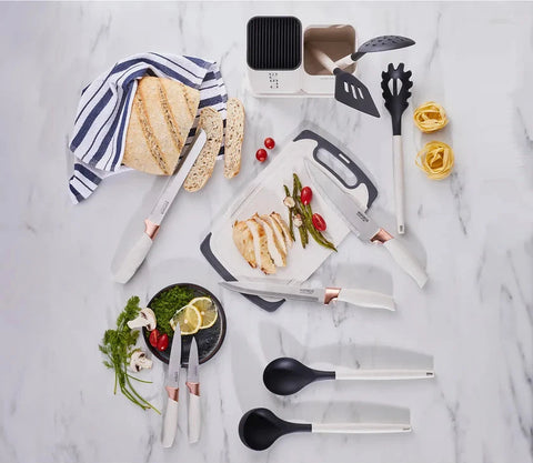 Karaca Gusto Cream 12-Piece Knife/Cutting Board Set