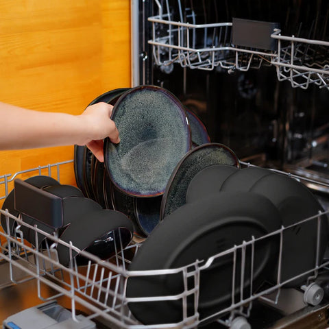 Karaca Earth Collection Galactic 55-delig tafelservice voor 12 personen – Zwart