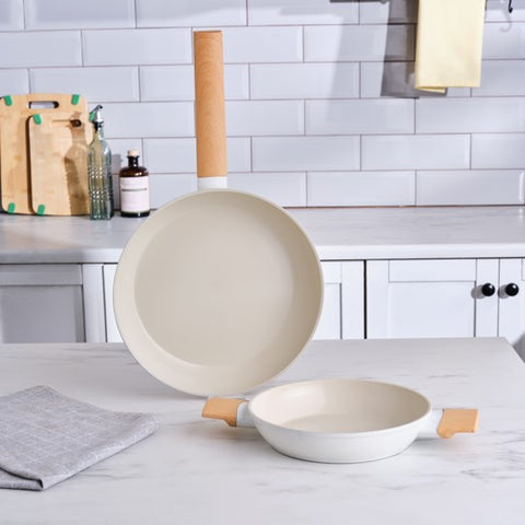 Karaca Swiss Crystal Almond Cream, pannenset, inductie